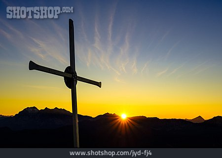 
                Sonnenuntergang, Gipfelkreuz, Großer Rauhenkopf                   