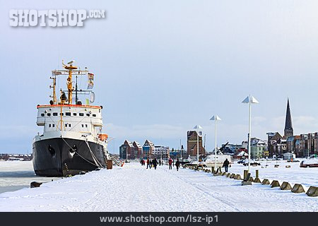 
                Winter, Rostock, Stadthafen                   