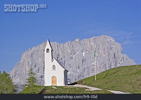 
                Dolomiten, Kapelle, Grödner Joch, Sella, San Maurizio                   