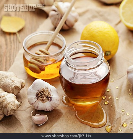 
                Honig, Knoblauch, Alternative Medizin, Erkältungszeit                   