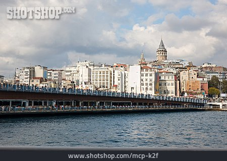 
                Bosporus, Istanbul, Galataturm, Galata Brücke                   