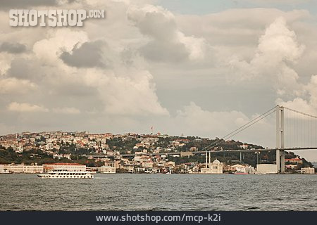 
                Türkei, Bosporus, Istanbul                   