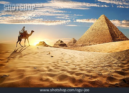 
                ägypten, Pyramide, Beduine                   
