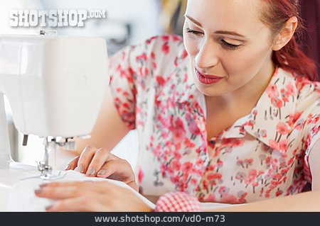 
                Tailor, Sewing Machine, Tailor                   