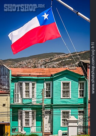 
                Flagge, Holzhaus, Valparaíso                   