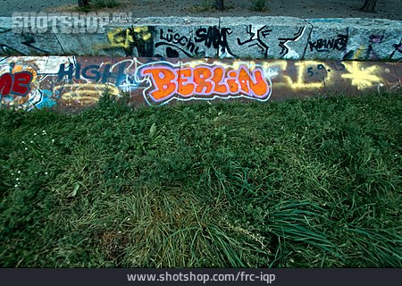 
                Berlin, Graffiti                   