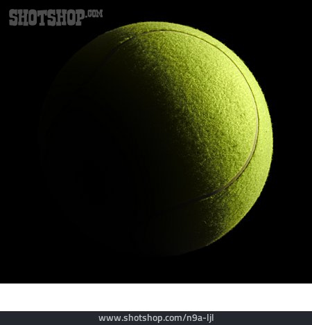 
                Mond, Tennisball                   