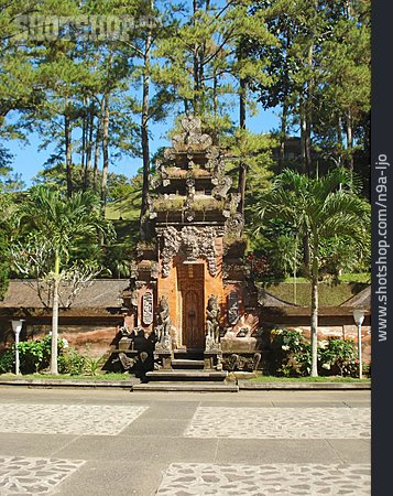 
                Tempel, Hinduismus, Indonesien, Lombok                   