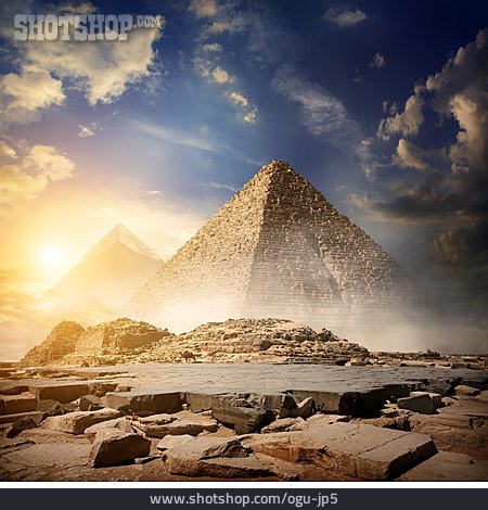 
                Weltkulturerbe, Pyramiden Von Gizeh                   