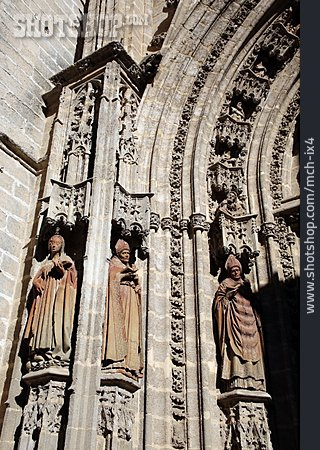 
                Gotisch, Santa María De La Sede                   