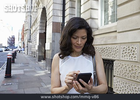 
                Geschäftsfrau, Orientierung, Online, Smartphone, Gps                   