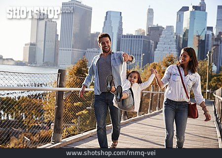 
                Kind, Vater, Mutter, Städtereise, New York, Familienausflug                   