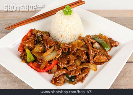
                Asiatische Küche, Rindfleisch, Geschnetzeltes                   