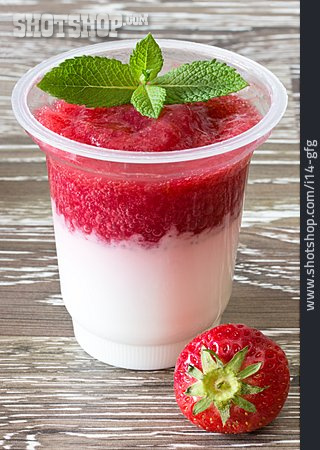 
                Yogurt, Strawberry Yoghurt                   