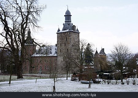 
                Schloss Beusdael                   