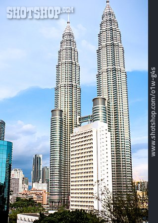 
                Kuala Lumpur, Petronas Towers                   