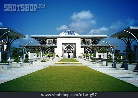 
                Eiserne Moschee, Masjid Tuanku Mizan Zainal Abidin                   