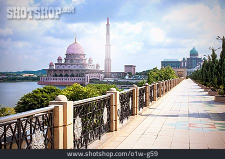 
                Perdana Putra, Seri Gemilang Bridge, Putrajaya, Putra-moschee                   