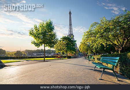 
                Paris, Eiffelturm, Jardins Du Trocadéro                   