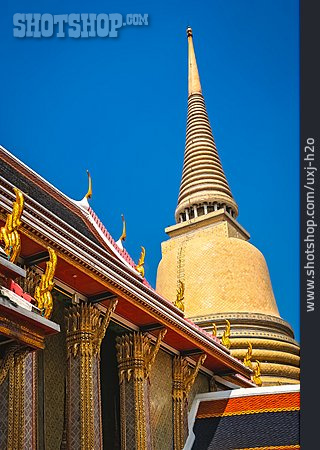 
                Wat Phra Kaeo, Phra Sri Rattana Chedi, Reliquienschrein                   