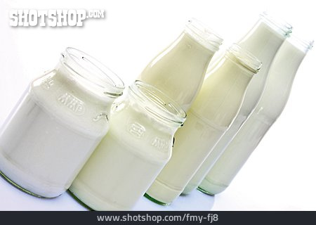 
                Milch, Joghurt                   