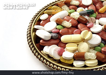 
                Tablettensucht, Medikamentencocktail                   
