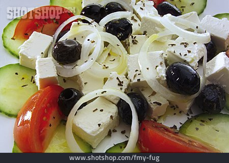 
                Griechischer Salat, Fetasalat                   