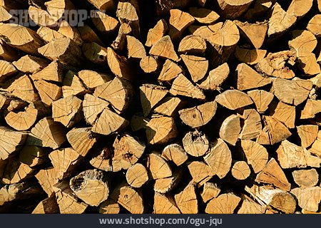 
                Holz, Holzstapel, Holzscheit, Brennholz                   