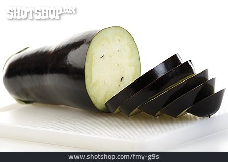 
                Aubergine, Eierfrucht                   