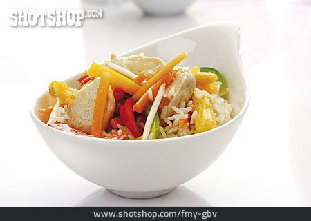 
                Reisgericht, Hühnchenfleisch                   
