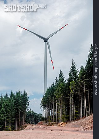 
                Schwarzwald, Windenergie, Windkraftanlage                   