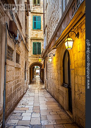 
                Altstadt, Dubrovnik                   
