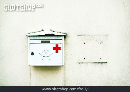 
                Post, Briefkasten, Rotes Kreuz                   