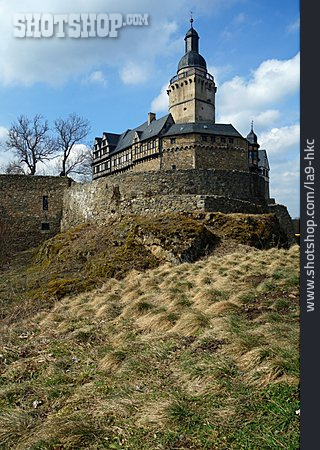 
                Burg Falkenstein                   