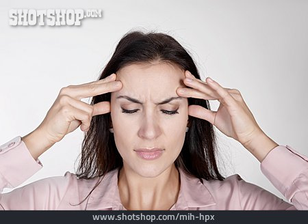 
                Kopfschmerzen, Erschöpft, Migräne                   