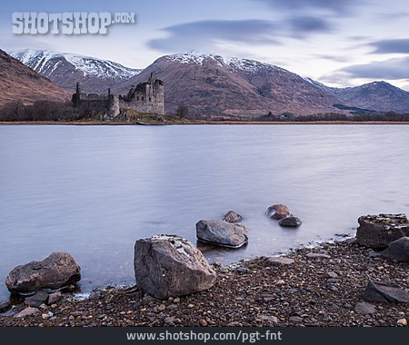 
                Schottland, Highlands, Kilchurn Castle, Loch Awe                   