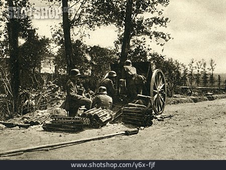 
                Geschütz, Erster Weltkrieg, Fismes                   