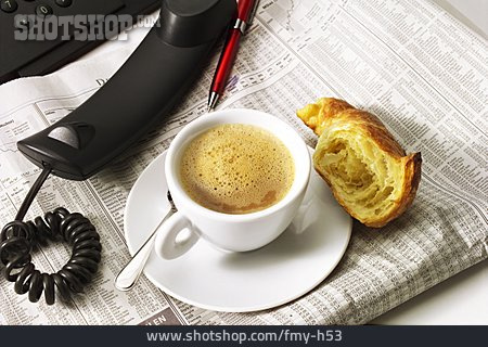 
                Espresso, Croissant, Frühstückspause                   