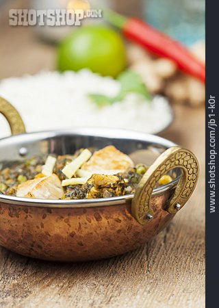 
                Indische Küche, Hühnchen, Currygericht                   