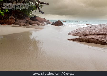 
                Strand, Seychellen, Praslin                   