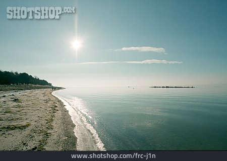 
                Strand, Ostsee                   