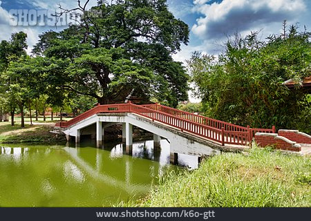 
                Brücke, Ayutthaya                   