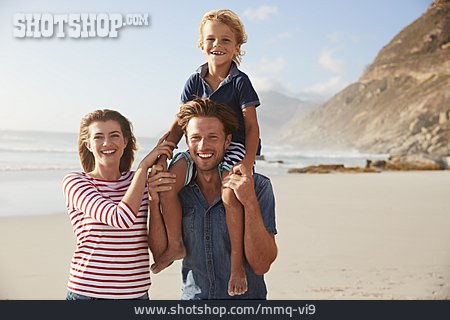 
                Familie, Strandurlaub, Sommerurlaub                   