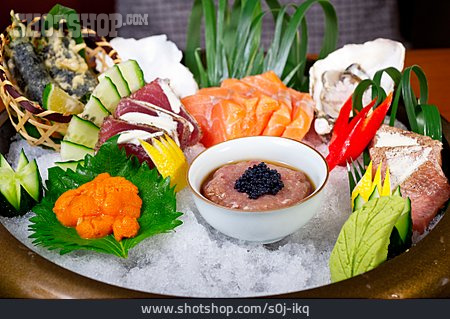 
                Fisch, Meeresfrüchte, Sushi                   