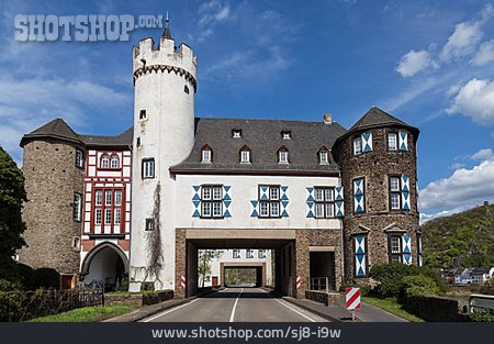
                Oberburg, Schloss Von Der Leyen, Gondorf                   
