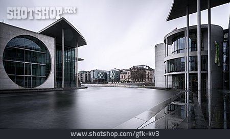 
                Bundestag, Regierungsviertel, Parlamentsgebäude                   