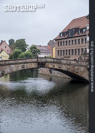 
                Nürnberg, Pegnitz                   