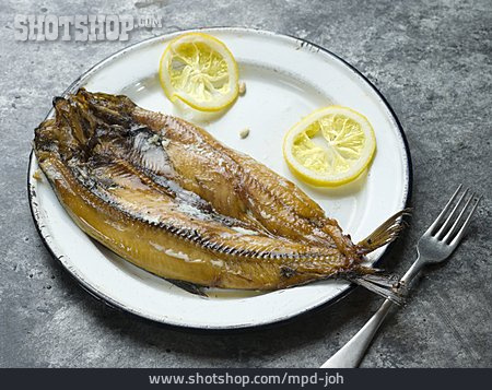 
                Speisefisch, Räucherfisch, Kipper                   