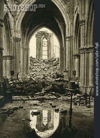 
                Kirche, Erster Weltkrieg, Bétheny                   
