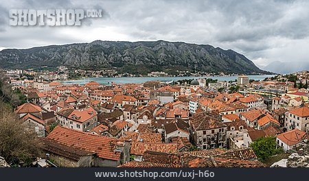 
                Kotor, Montenegro, Bucht Von Kotor                   